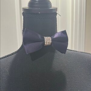 💚Elegant Purple Bowtie with Rhinestone Accent💚